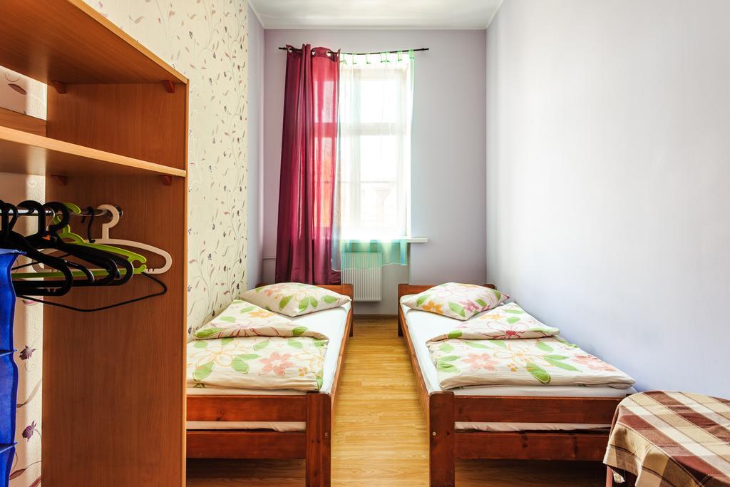 Hostel Cinema Βρότσλαβ Εξωτερικό φωτογραφία